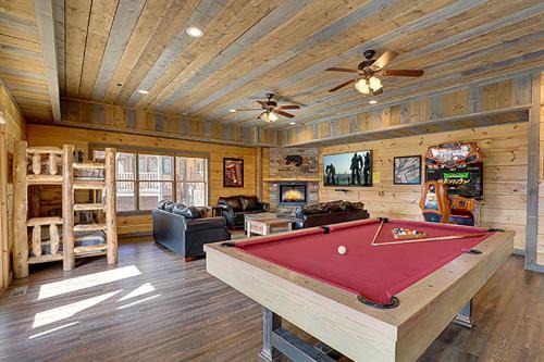 Gatlinburg House | Views Above the Rest by Venture Smoky Mountains