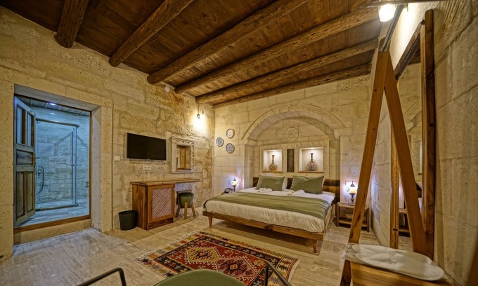 Ortahisar Hotel | Vigneron Cave Hotel