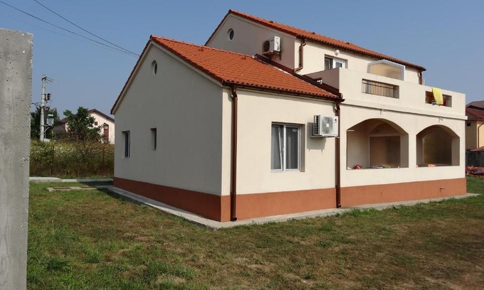 Costinesti House | Vila Calypso Costinesti