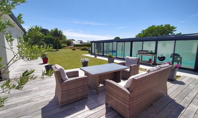 Brignogan-Plage Villa | VILLA MOABREN POOL SPA SEASIDE BRIGNOGAN