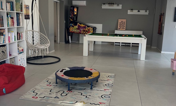 Mauguio Villa | Villa 10/12 Pers Piscine et Salle de Jeux, Poche des Plages et de Montpellier