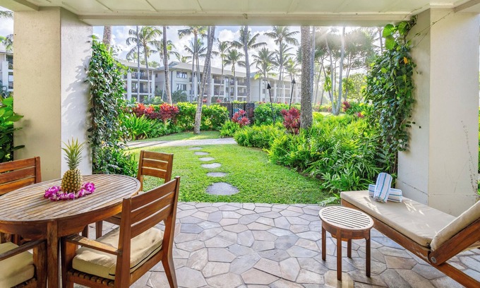 Kahuku Villa | Villa 115: Fall REDUCED 50%! Oceanfront Turtle Bay