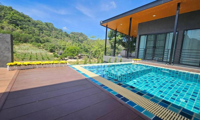 Phaya Yen Villa | Villa ∙ 3 bedrooms ∙ 14 guests