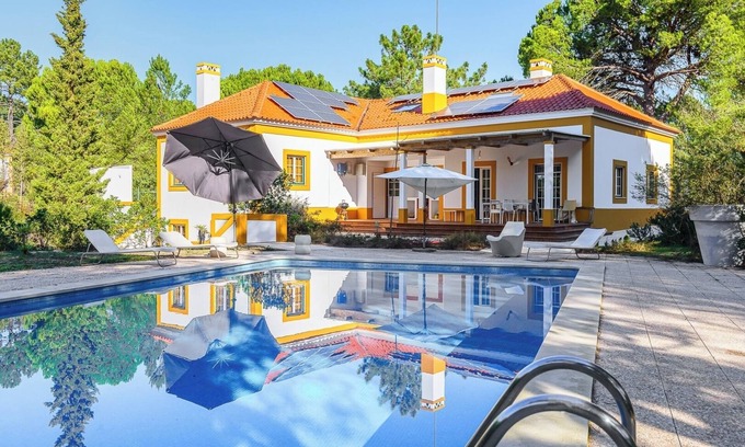 Santa Maria do Castelo House | Villa 97 with private pool by Trip2Portugal