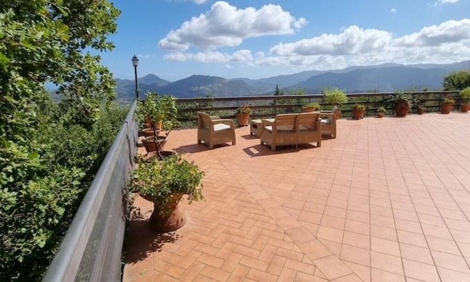 Castelbuono Apartment | Villa Acanthos Panoramic Terrace Espero Apartment