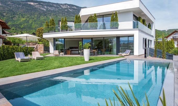 Appiano Sulla Strada del Vino House | Villa Aich 5 * Appiano-your holiday home with private pool -near Kalterer See u Bozen