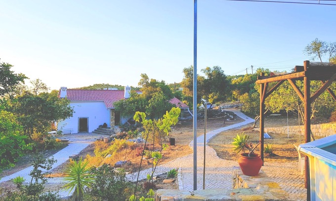 Gorjoes Villa | Villa Algarve/ Faro, private pool, quiet location, panoramic views, renovated