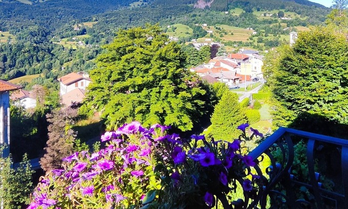 Centro Valle Intelvi House | Villa Alma B&B Lake Como