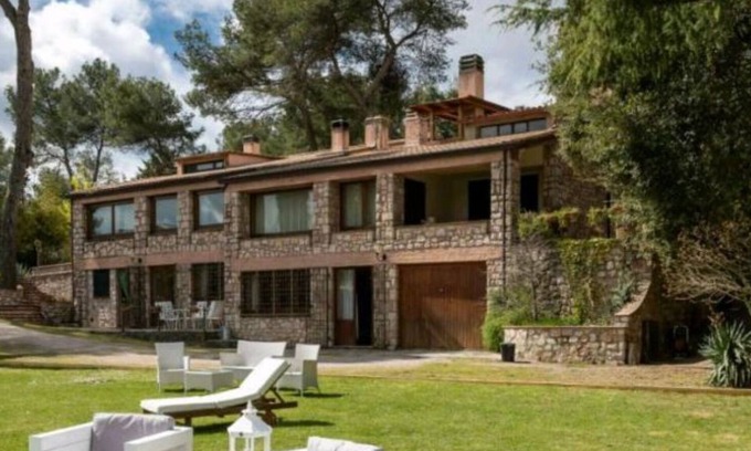 San Mariano Villa | Villa 'Altavista - Perugia' with Mountain View, Private Terrace and Wi-Fi