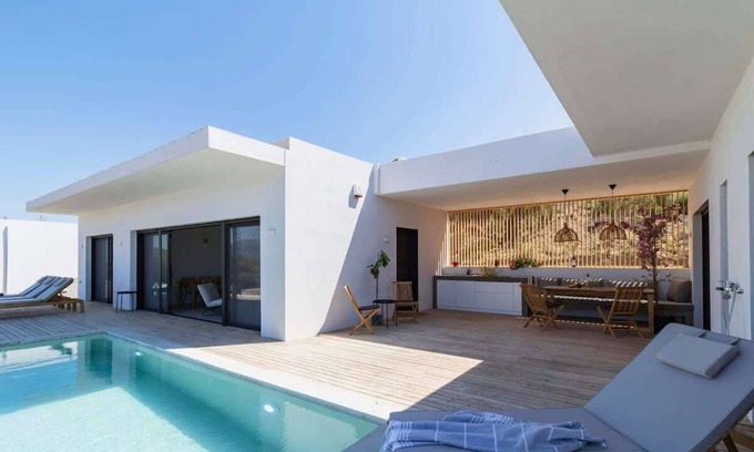 Aktio-Vonitsa Villa | Villa Anna Summary: N