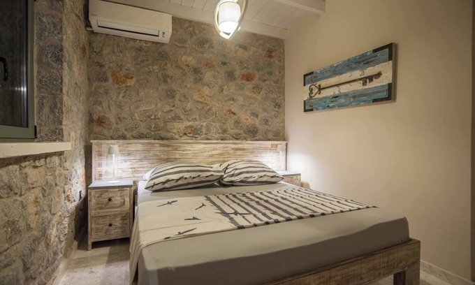 Kontsika Villa | Villa Aoidi with swimming pool near Delphi