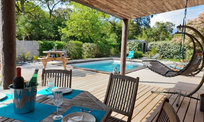 Morta Villa | Villa Avec Piscine, au Calme . A 5minutes de la Plage . Animaux Acceptés