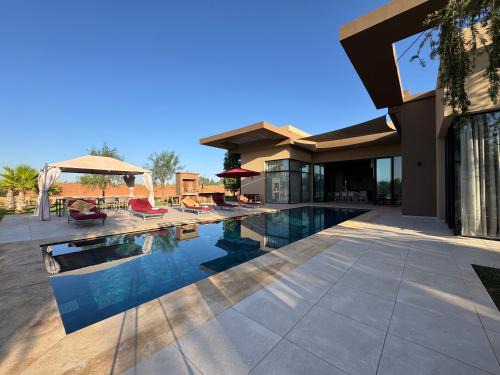 Ouled Moumen Villa | Villa Badia, 30 minutes médina, 4 suites, piscine