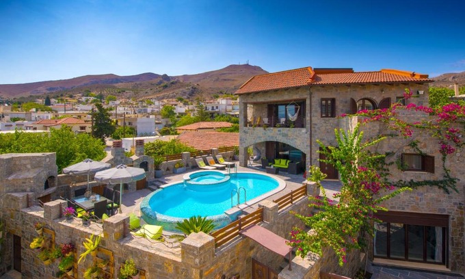 Pombia Villa | Villa Belladonna - Heraklion Private Pool Getaway