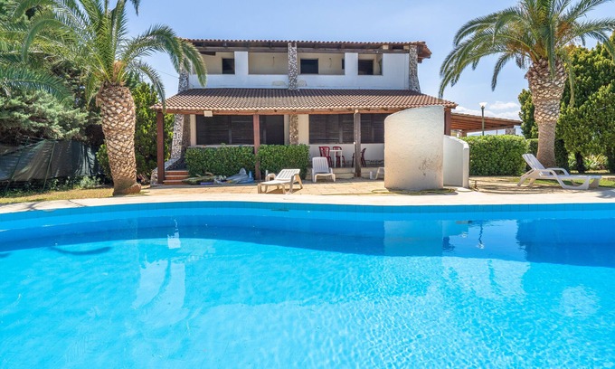 Fontane Bianche Villa | Villa "Bes Beach - Villa Con Piscina" with Sea View, Private Pool & Wi-Fi