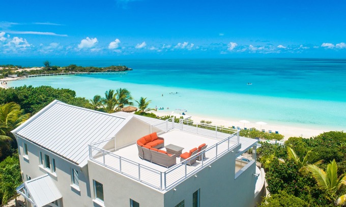 Ocean Point Villa | Villa Blue Heaven-Just Steps to Beach and Turquoise Water - Best Sunsets!