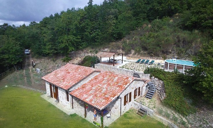 Morre Cottage | Villa Carina is a cozy cottage w/pool the ideal locaton for relaxation in Umbria