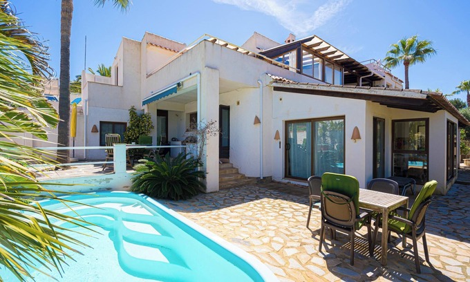El Albir Villa | 'Villa Casa Colina'with Pool and Wi-Fi