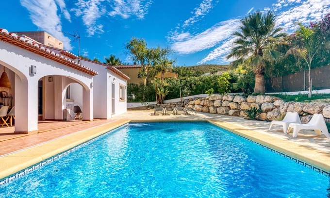 Javea Villa | Villa 'Casa Las Lunas' with Mountain View, Wi-Fi and Air Conditioning