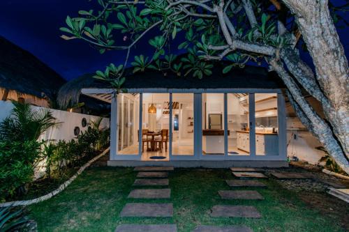 Mushroom Bay Villa | Villa Cinta Lembongan
