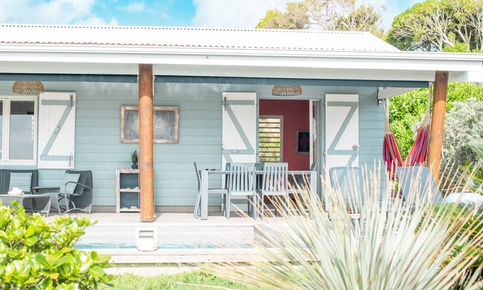 Le Moule Villa | Villa Corail Blanc 4 *, a dream view at Domaine Bonheur Indigo!