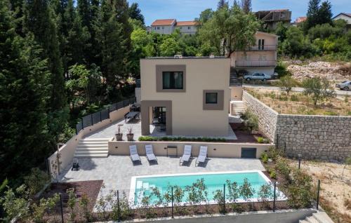 Kremena Villa | Villa D Cube by Villas Guide