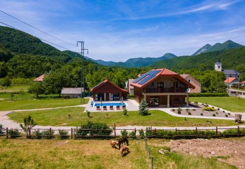 Brusane Villa | Villa D-IKA