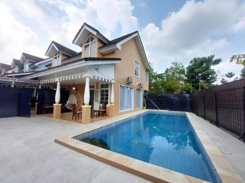 Cipanas Villa | Villa Dalia Puncak Nb4-01