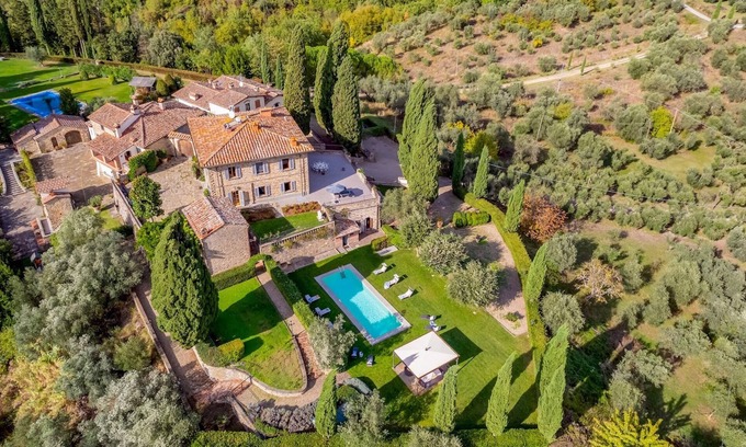Montebonello Villa | Villa De Cerchi 12, Emma Villas