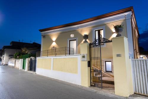 Praia a Mare Bed & Breakfast | Villa De Santis