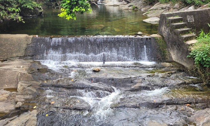 Rio Blanco Villa | Villa del Bosquen Super close to great hiking trails, river, and charco hippie