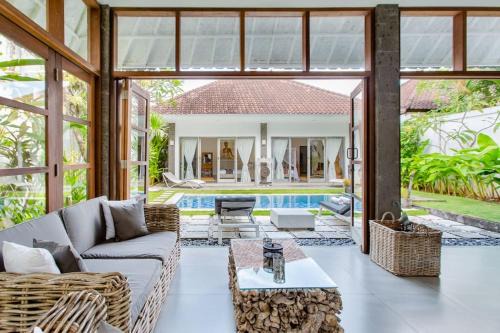 Sunset Road Villa | VILLA DHARMA 2 bedrooms in Seminyak