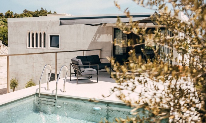 Selca House | Villa Duomo-Private Pool, Free WiFi, Free Parking