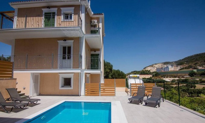 Minia Villa | Villa Elpida at Minies