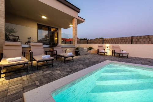 Skabrnja Villa | Villa Evita ZadarVillas