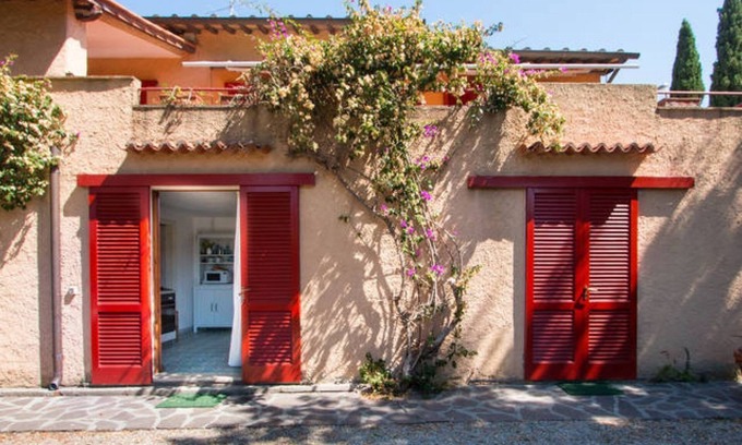 Magazzini Apartment | Villa Giolù, Appartamento Corallo 200 m from the sea, ferry discount!