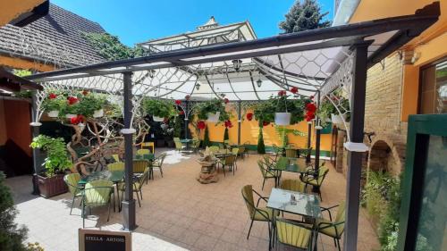 Backa Topola Hotel | Villa Gurman 024