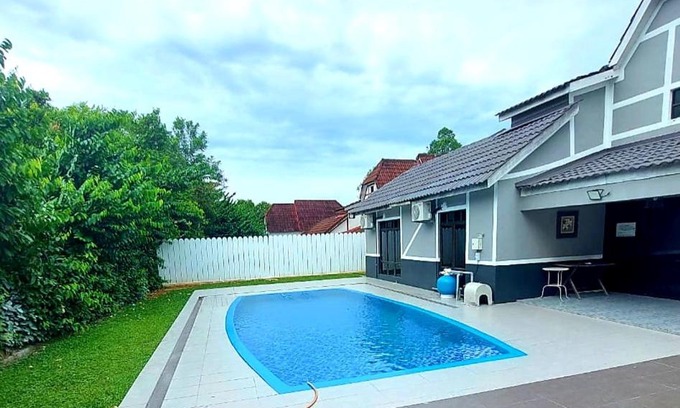 Alor Gajah Villa | Villa in A'Famosa 4 Mslim Only