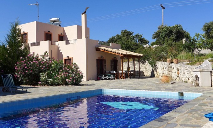 Axos Villa | Villa in Axos with Pool near Panormo Beach