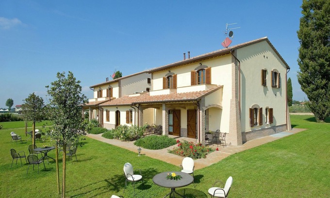 Cantalupo Villa | Villa in Cannara with Pool near Assisi