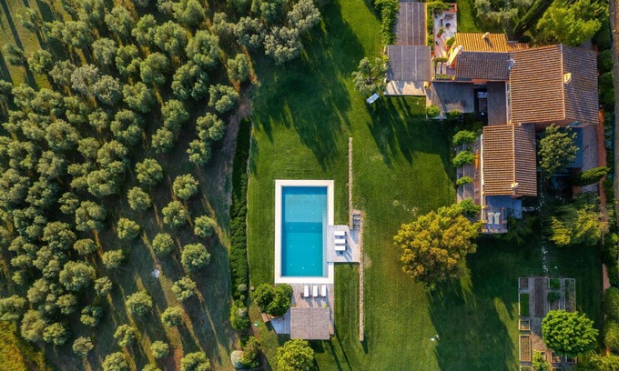 Capalbio Villa | Villa in Capalbio with 5 bedrooms sleeps 10