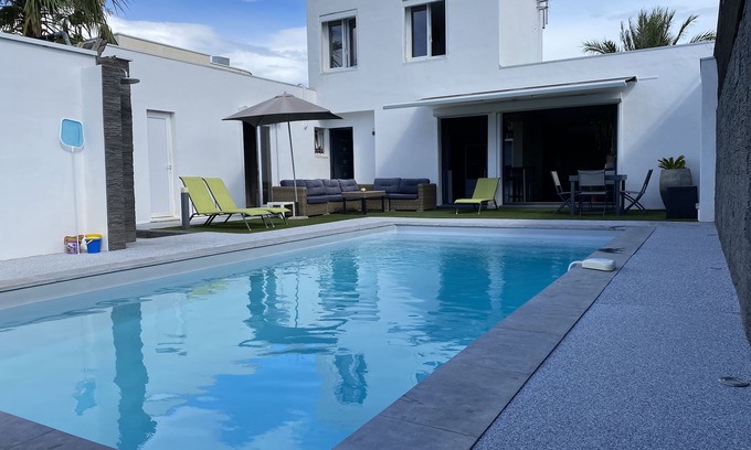 Carnon-Plage Villa | VILLA in Carnon plage ! 125 M2 200m from the beach with heated pool, garage.