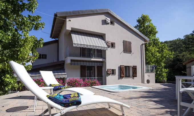 San Godenzo Villa | Villa in Casale with 8 bedrooms sleeps 16
