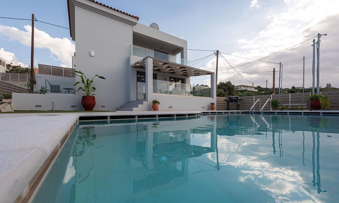 Adele Villa | Villa in Crete with Sea Views & Private Pool