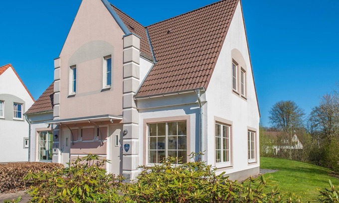 Ferienpark Gut Langen Villa | Villa in Germany with Sauna & Bubble Bath