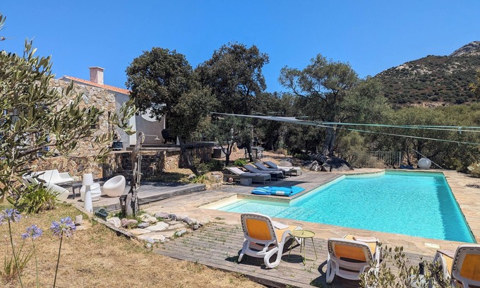 Lumio Villa | Villa in Lumio, large swimming pool, wooded park