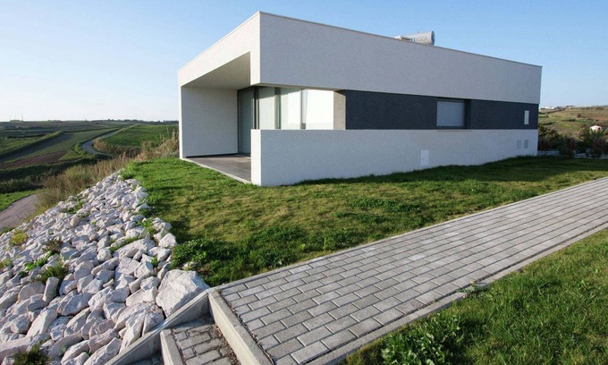 Lourinha Villa | Villa in Portugal with Sea View & Pool
