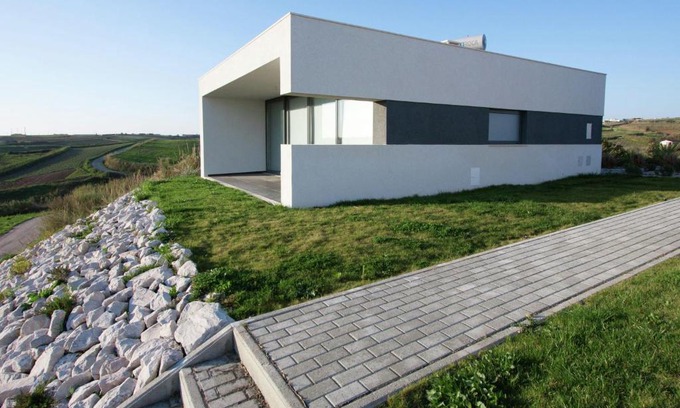 Lourinha Villa | Villa in Portugal with Sea View & Pool