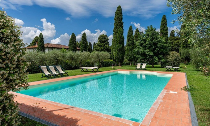 Capannori Villa | Villa in Segromigno In Monte with 5 bedrooms sleeps 10
