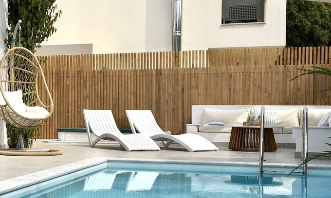 Skiathos Town Villa | VILLA IN SKIATHOS TOWN WITH PRIVATE POOL AND JACUZZI